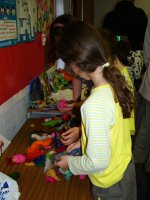 Choosing coloured wool