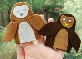 owl beaded finger puppet
