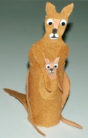 Kangaroo toilet roll craft