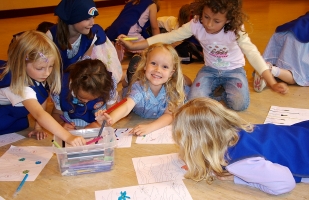 making puppet theatres