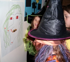 pin the wart on the witch
