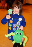 frog puppet and bag